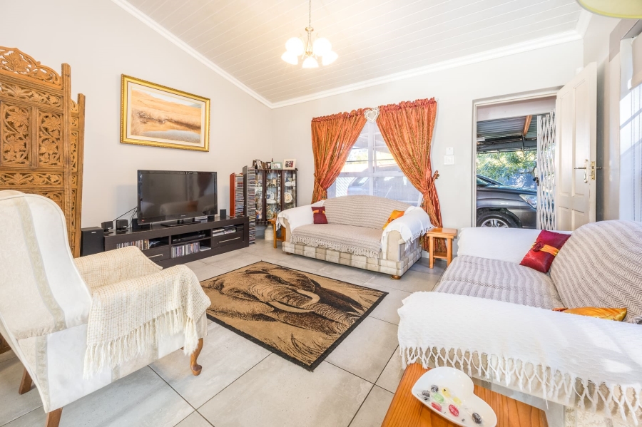 4 Bedroom Property for Sale in Vierlanden Western Cape